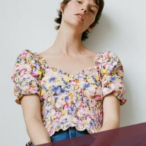 Sz XS Zara Smocked Scrunched Stretchy Pink Purple Yellow Pearl Detail Blouse